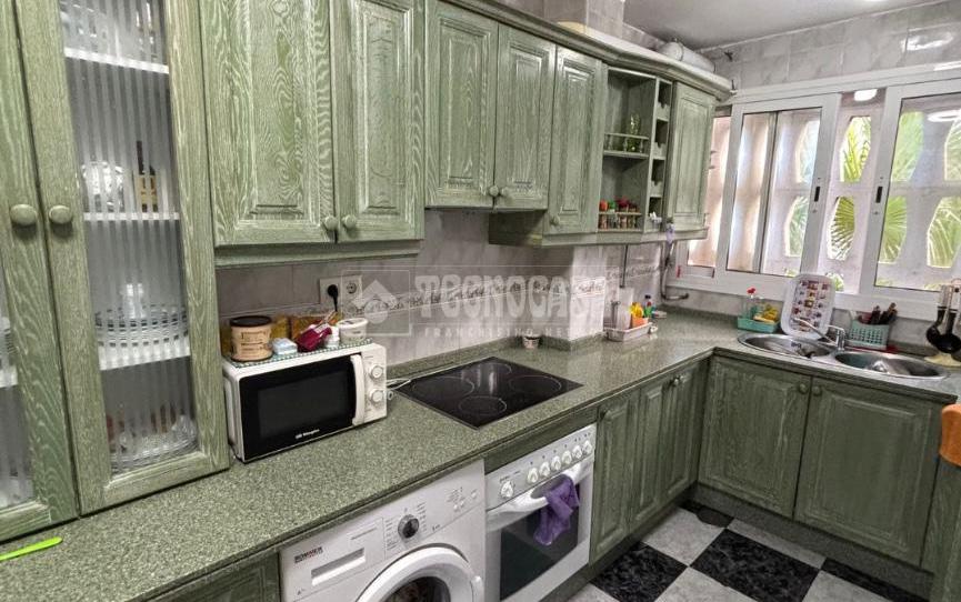 Foto 1 de Pis en venda a Calle Almeria, Bajadilla - Fuente Nueva, Cádiz