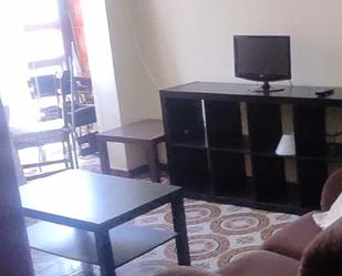 Living room of Flat to rent in  Sevilla Capital  with Furnished