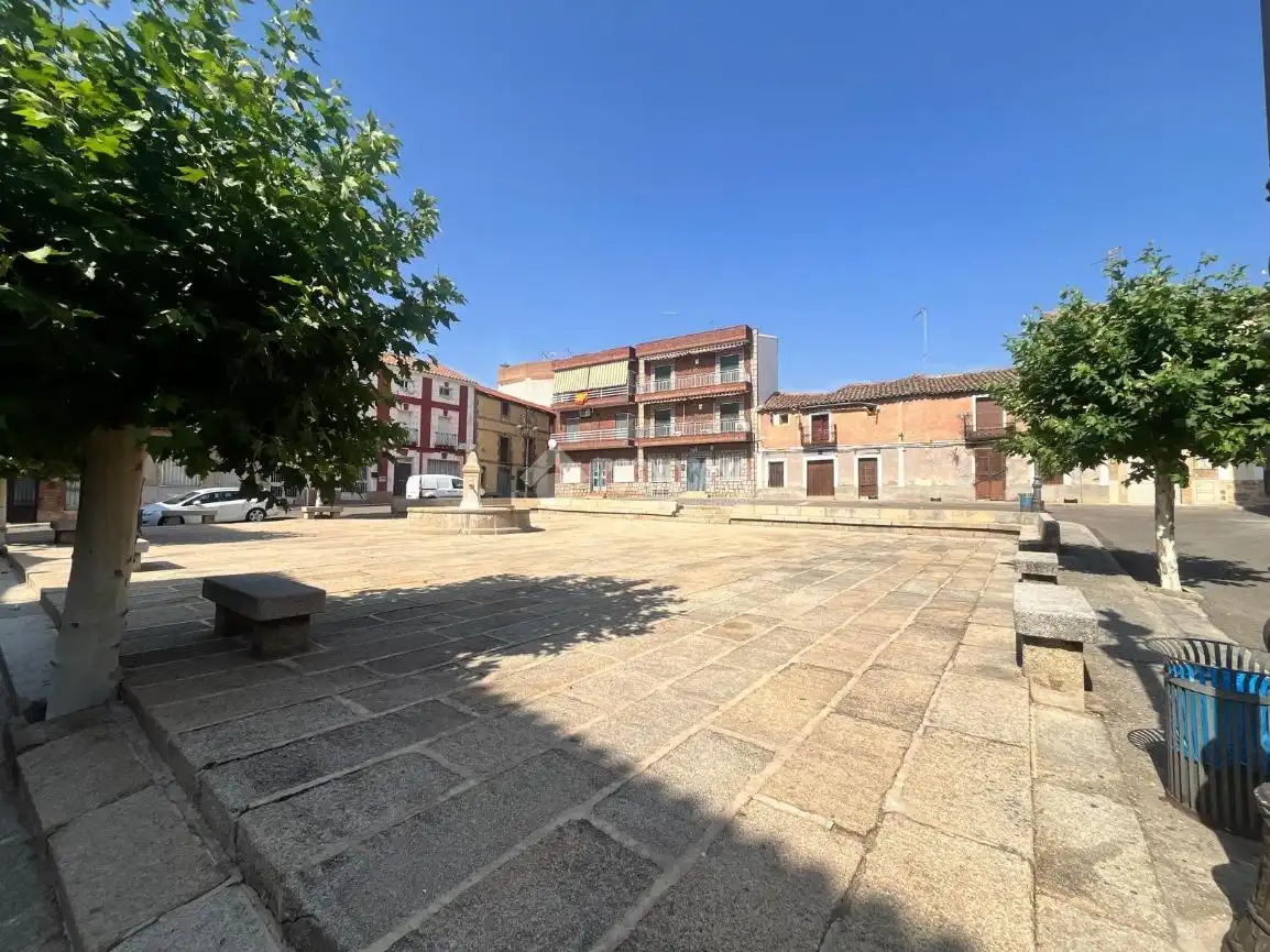 Vista exterior de Casa adosada en venda en Aldeanueva de Barbarroya