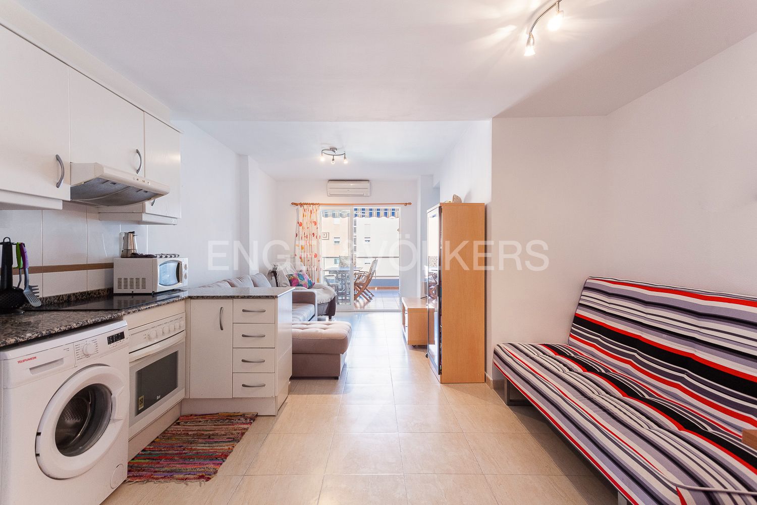 Sala d'estar de Apartament en venda en Canet d'En Berenguer amb Calefacció, Terrassa i Moblat