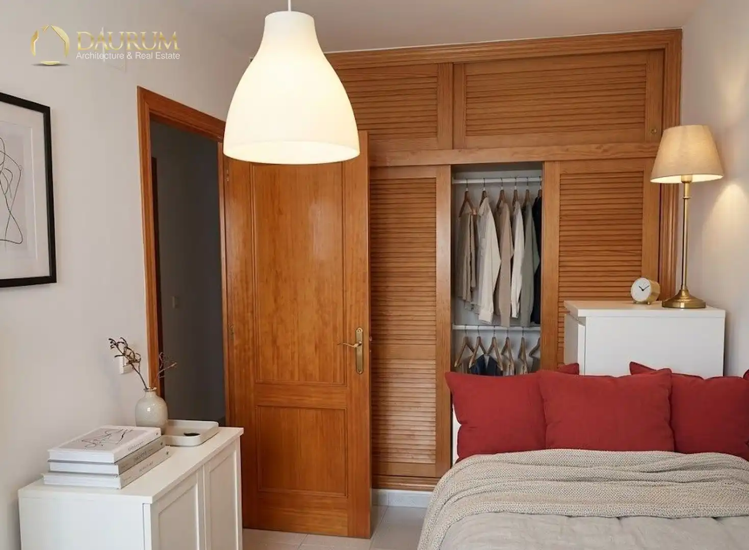 Habitación de Casa adosada en venta en Málaga con Aire acondicionado, Calefacción y Terraza