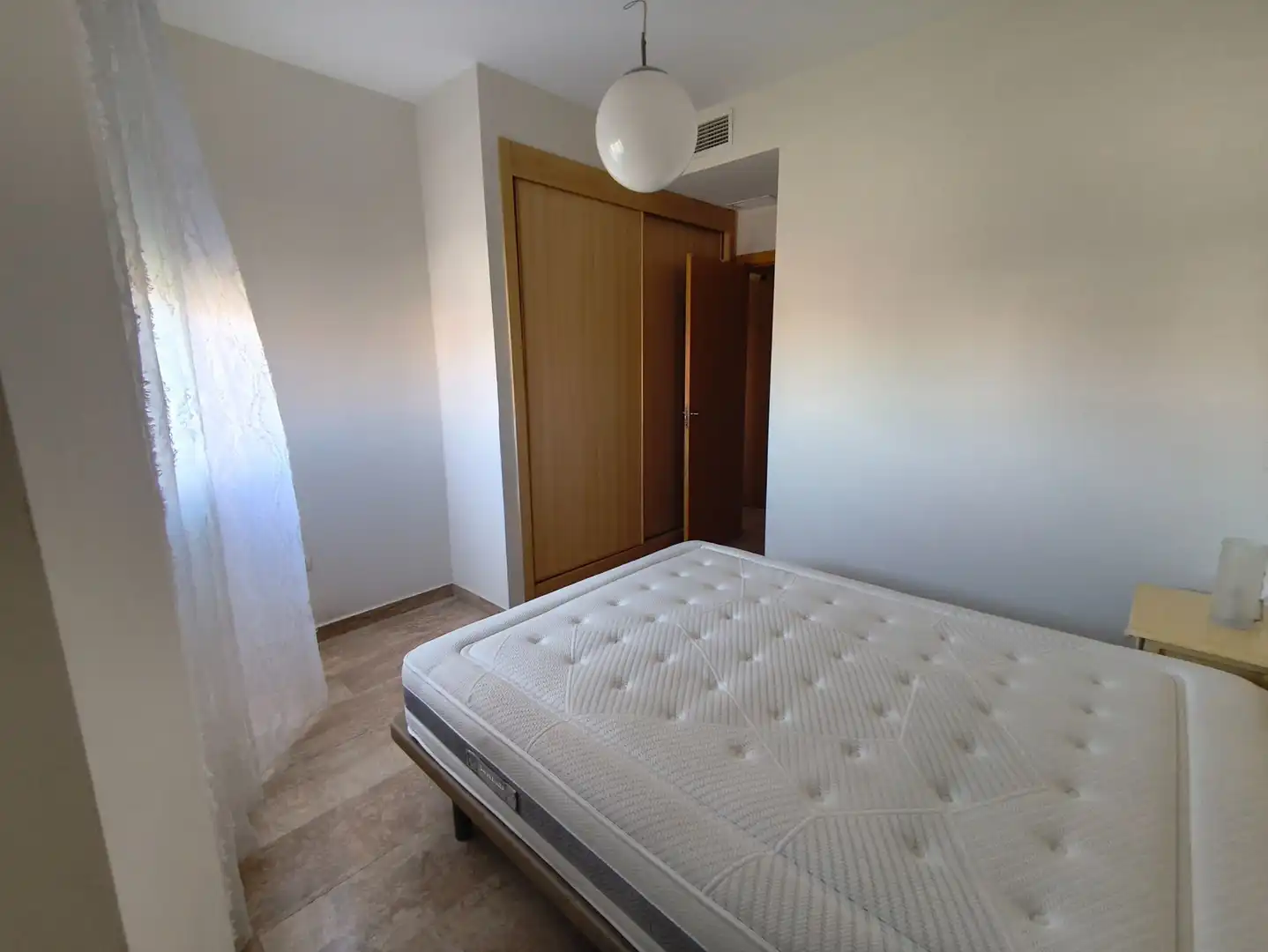 Habitación de Piso de alquiler en Aljaraque con Aire acondicionado y Amueblado