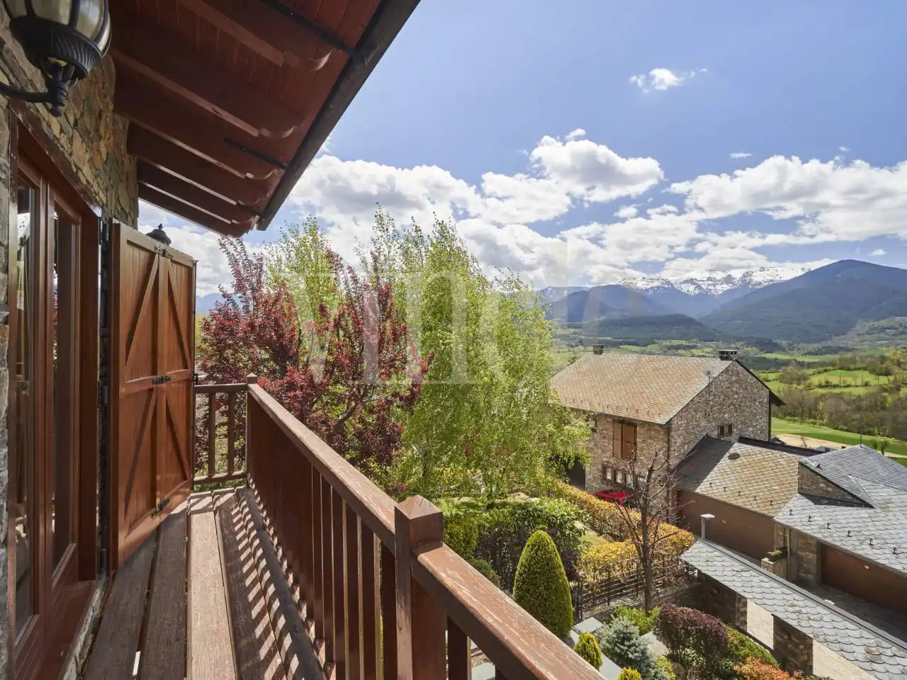 Terrassa de Casa o xalet en venda en Prullans amb Calefacció, Jardí privat i Terrassa