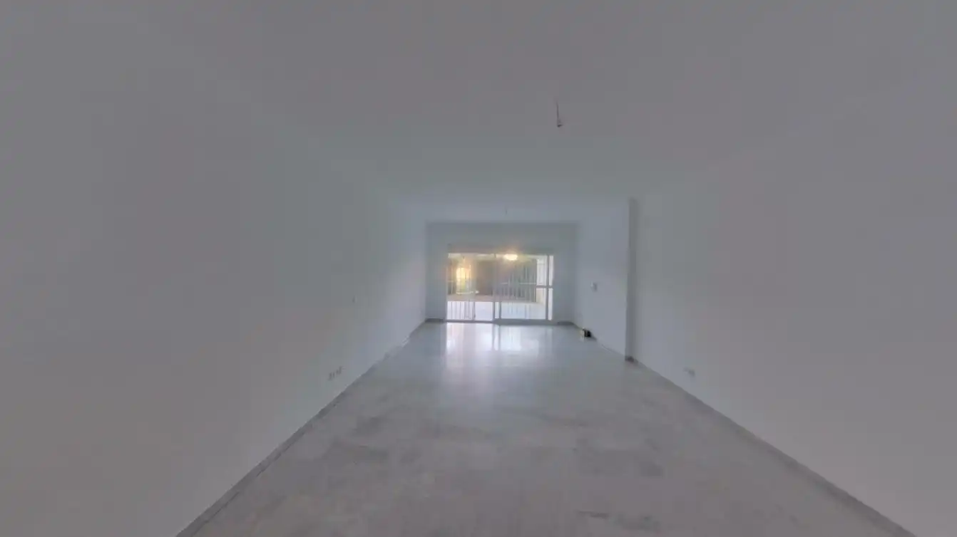 Piso en venta en Marbella con Piscina