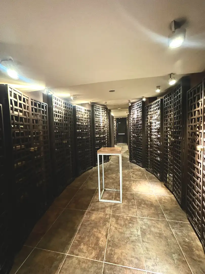 Flat for sale in Madrid  with Air Conditioner, Heating and Storage room