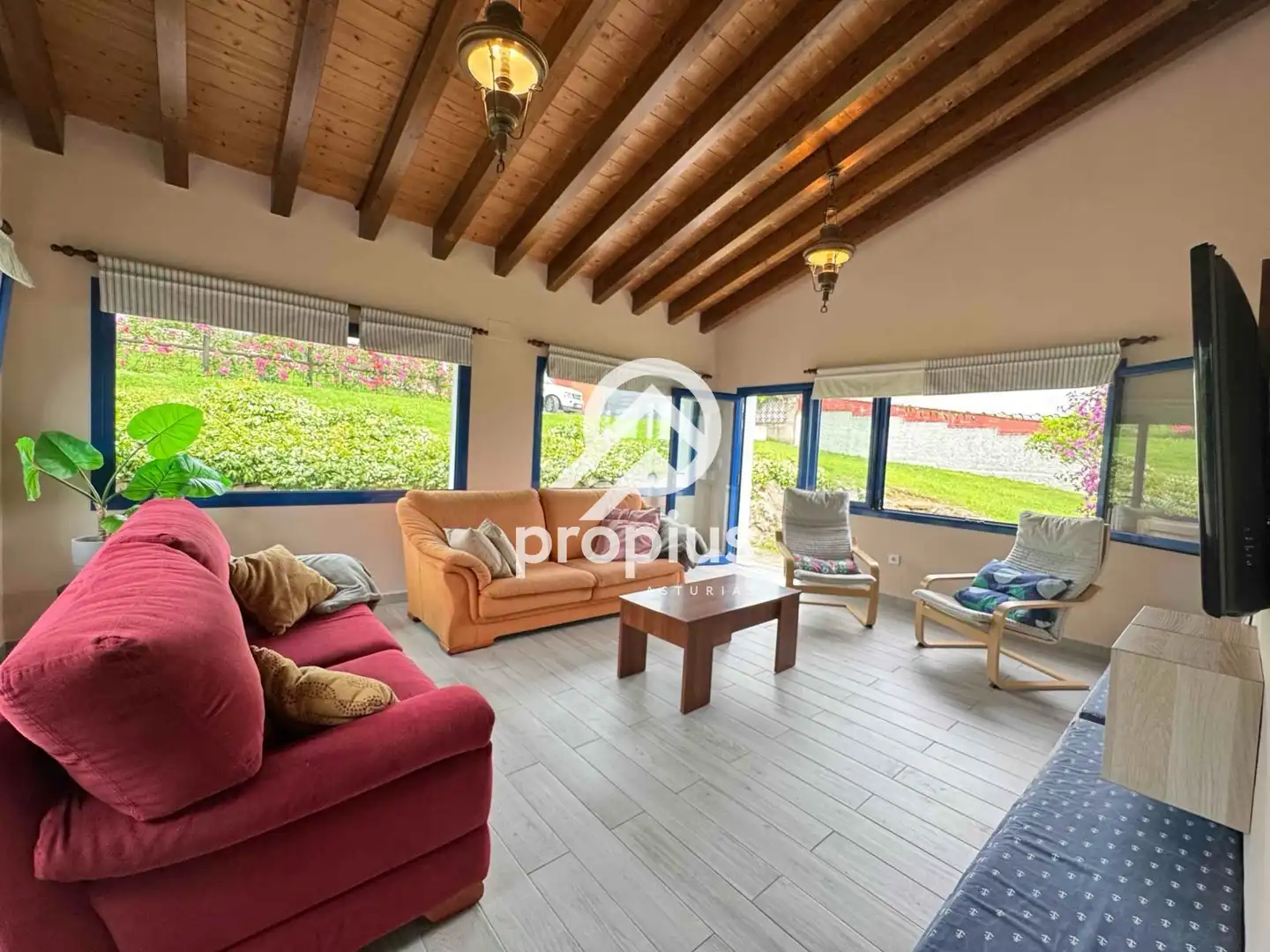 Vista exterior de Casa o chalet en venta en Ribadesella con Calefacción, Jardín privado y Terraza