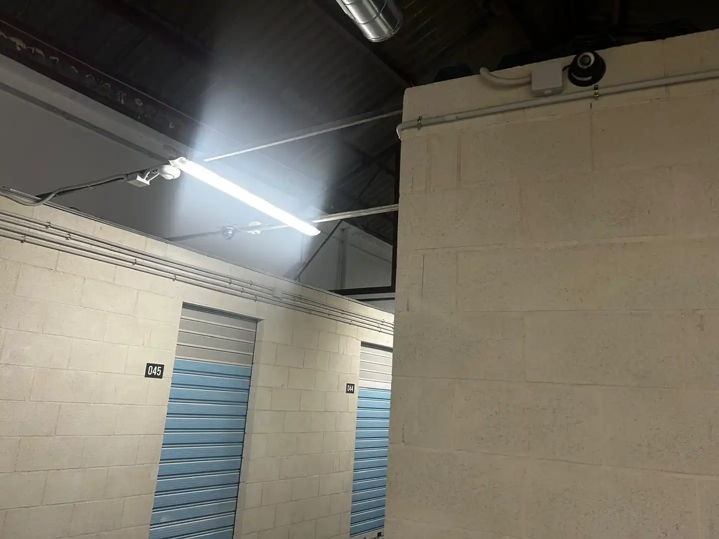 Storage room for sale in San Marcelino, Aluche