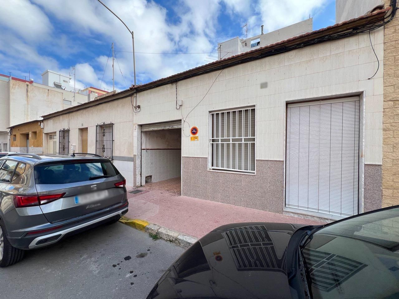 Vista exterior de Casa o chalet en venta en Guardamar del Segura
