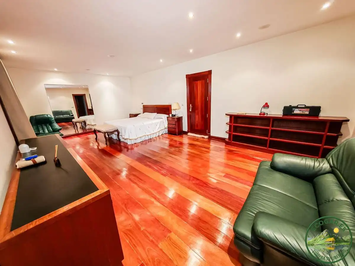 Casa o chalet en venta en Nava con Calefacción, Jardín privado y Parquet