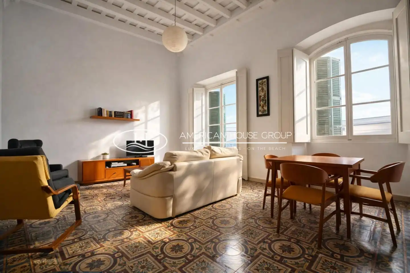 Sala de estar de Edificio en venta en Chiclana de la Frontera