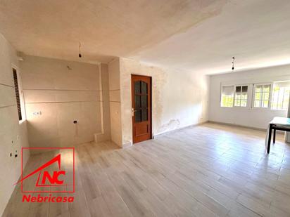 Flat for sale in Lebrija