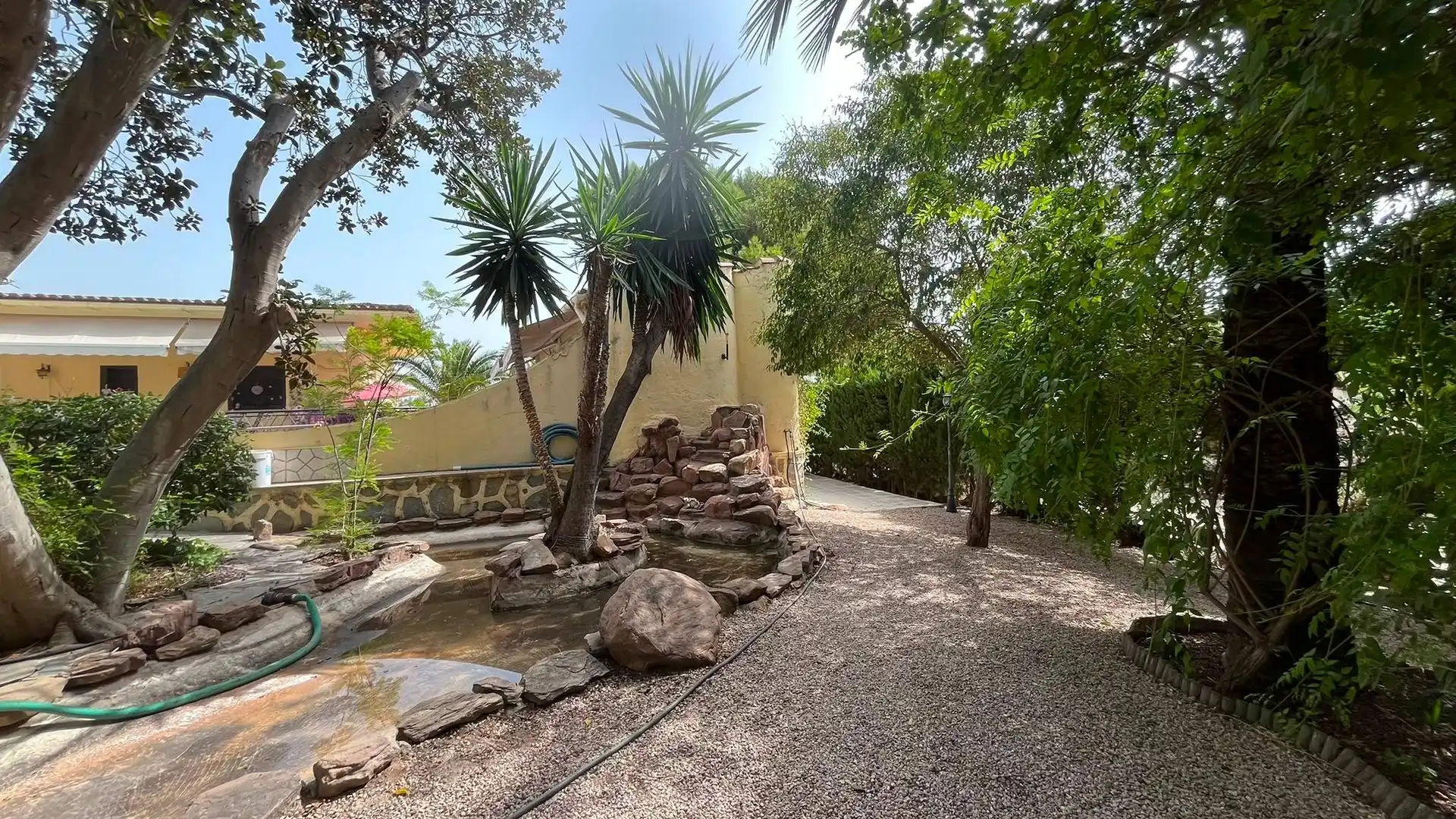 Jardín de Casa o chalet en venta en Elche / Elx con Aire acondicionado, Calefacción y Jardín privado