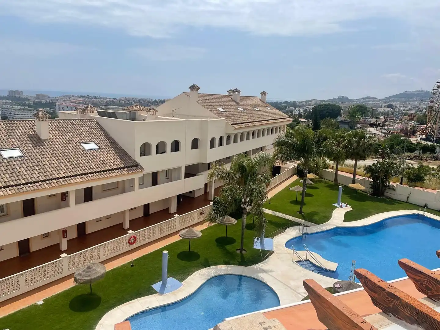 Vista exterior de Piso en venta en Benalmádena con Aire acondicionado, Terraza y Trastero