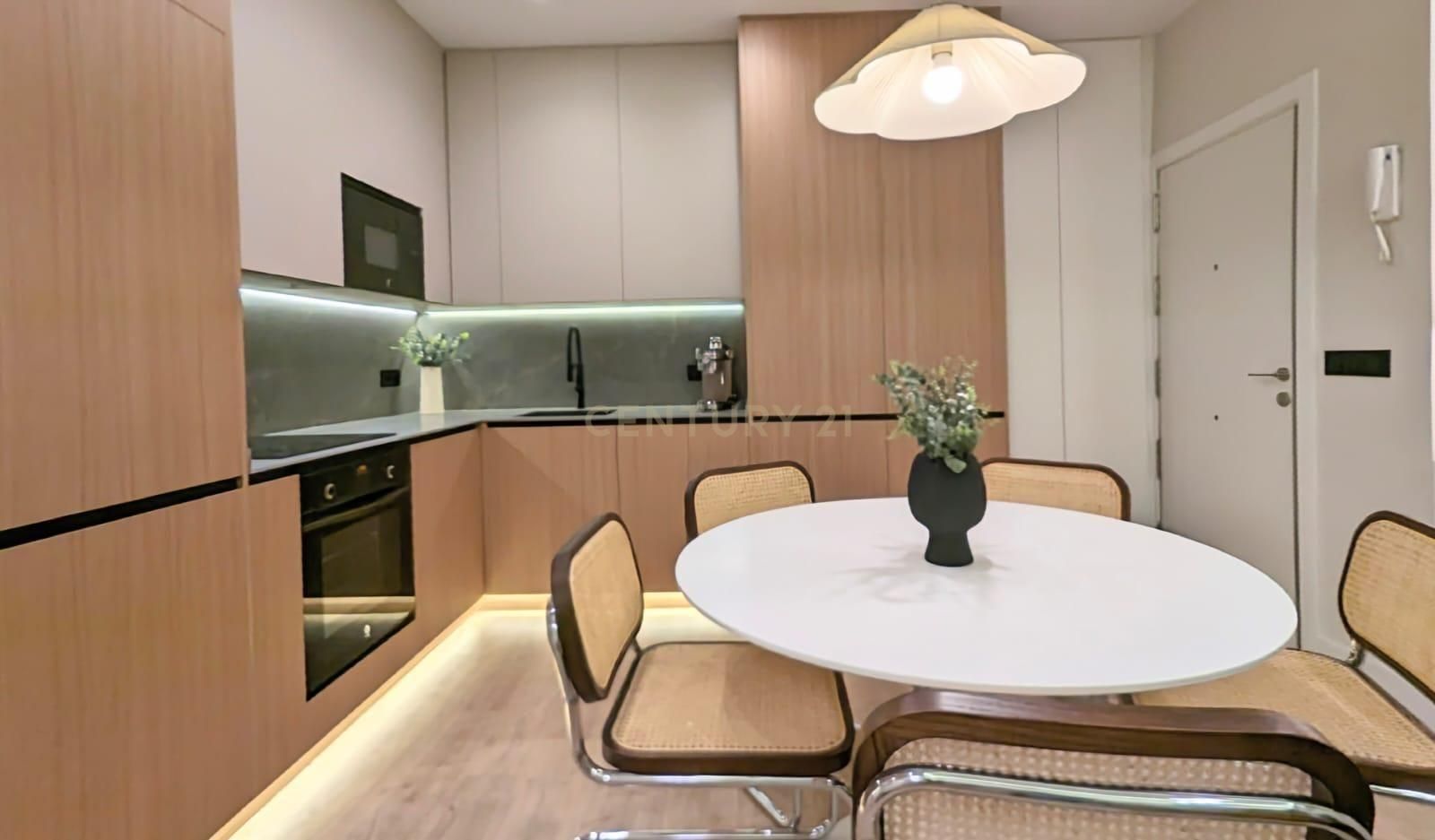 Kitchen of Apartment for sale in  Madrid Capital  with Air Conditioner, Furnished and Oven