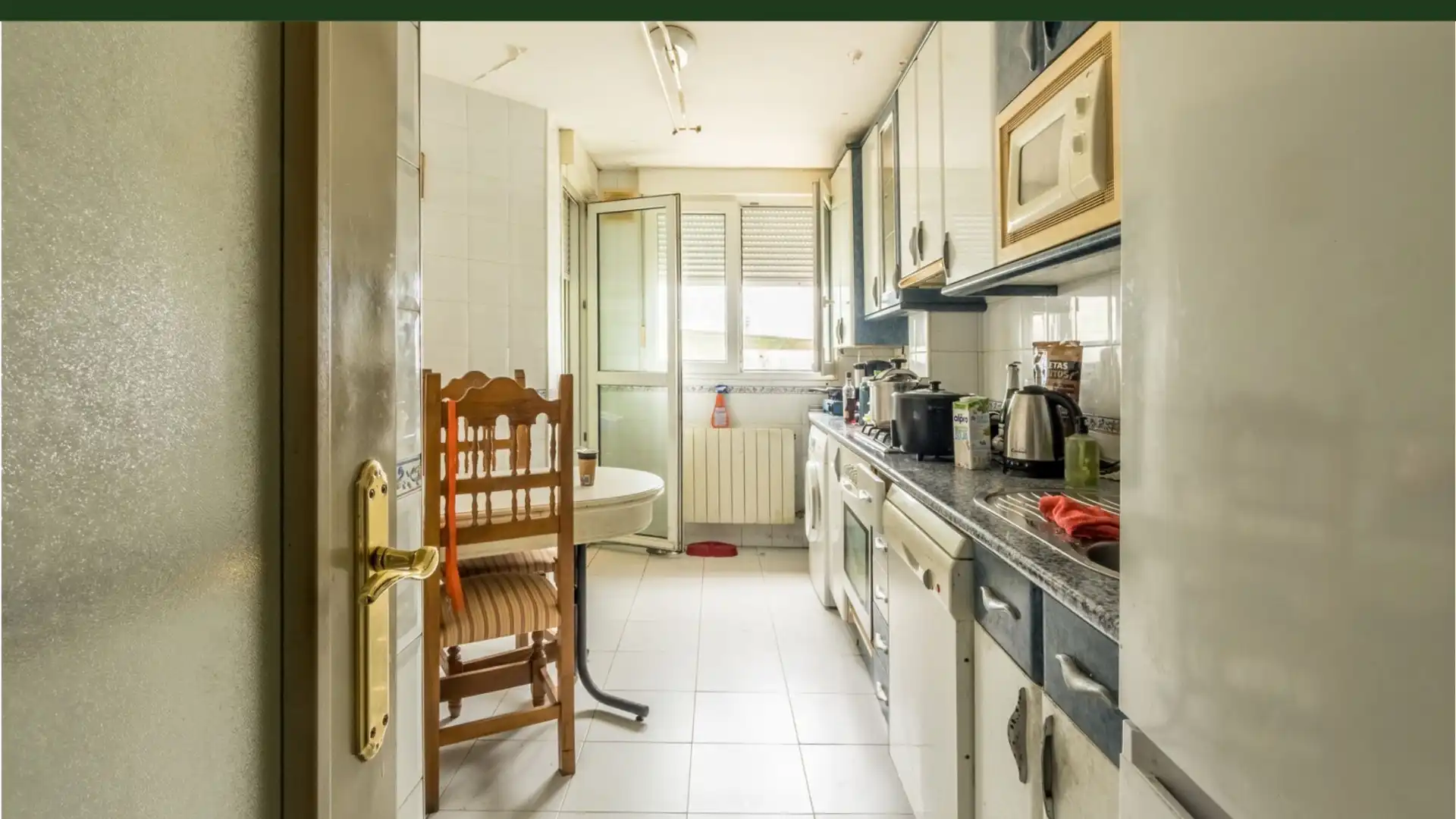 Piso en venta en Calle las Encinas, Matillas - Californias