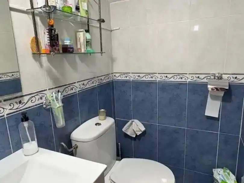 Bany de Pis en venda en Carboneros amb Aire condicionat, Jardí privat i Balcó