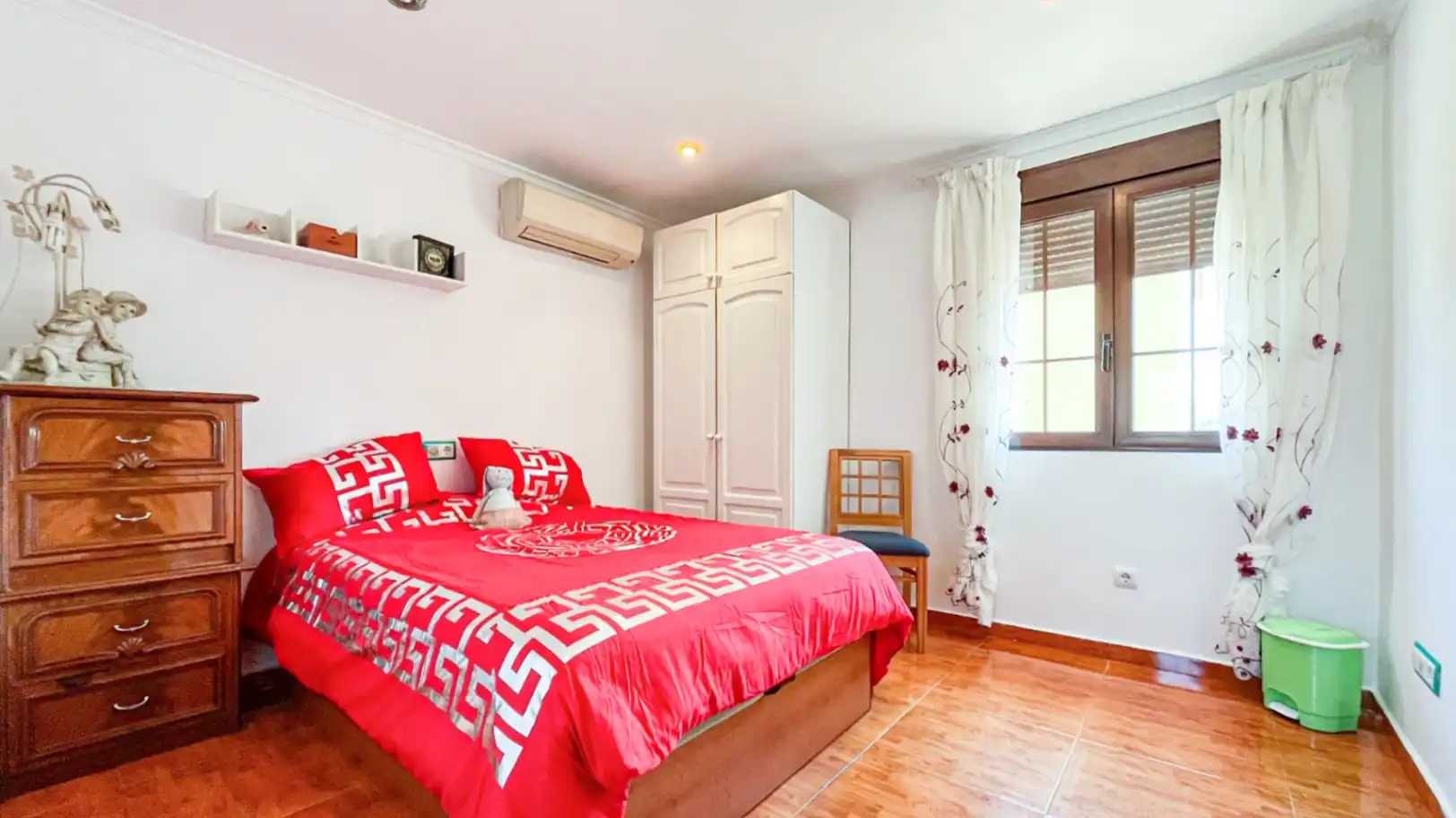 Detached house with garden for sale in Las Marinas / Les Marines, imagen 21