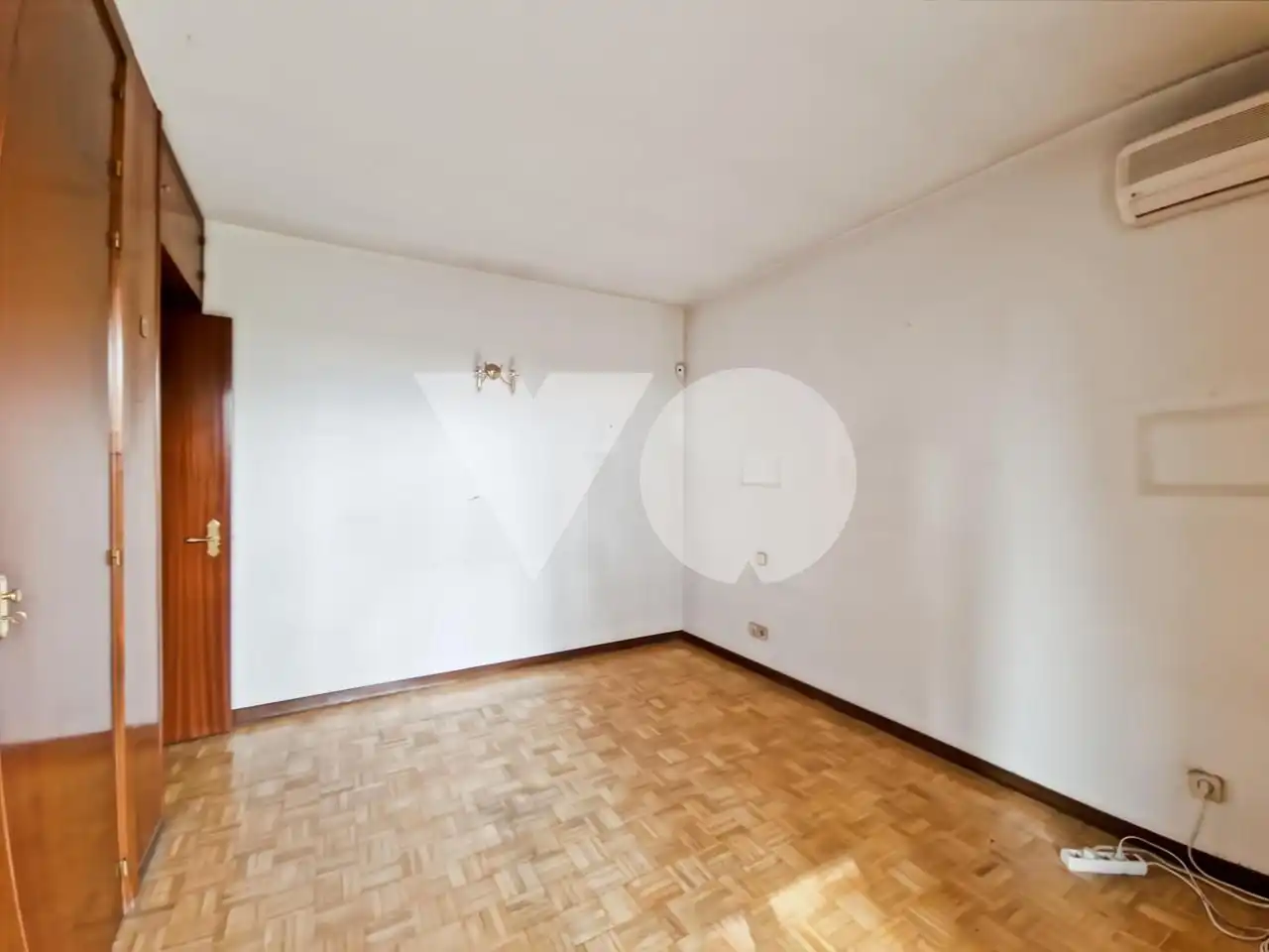 Habitación de Planta baja en venta en Madrid con Aire acondicionado, Calefacción y Parquet