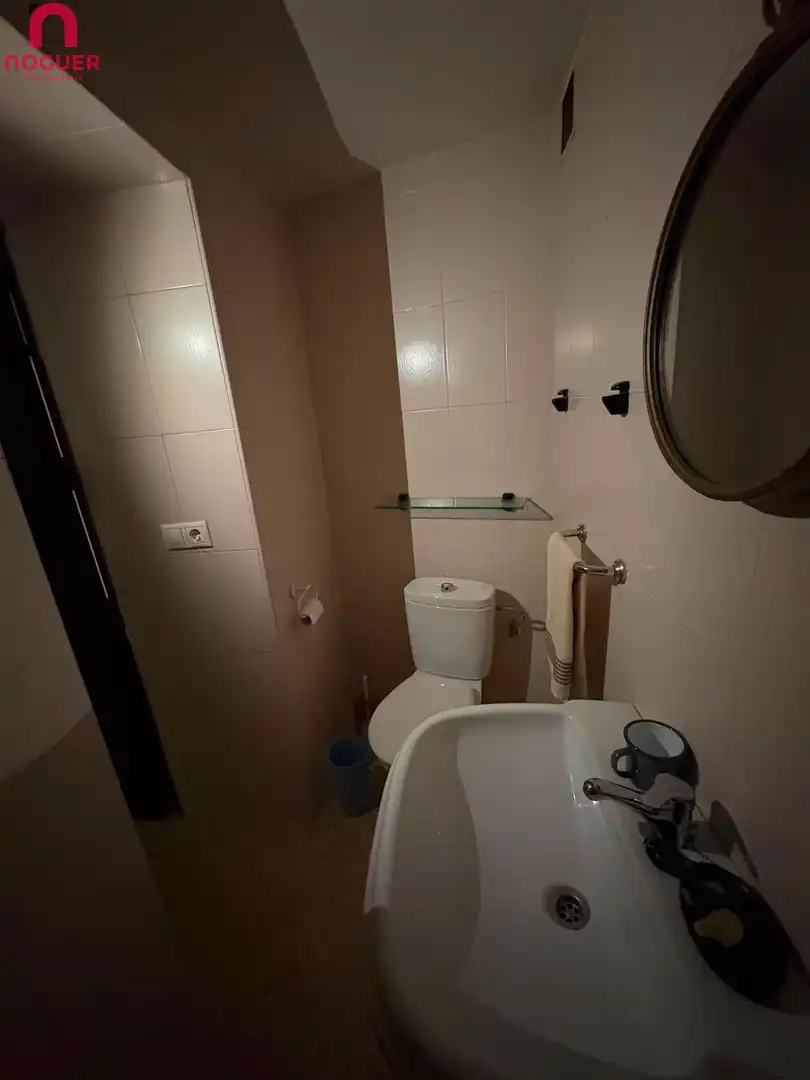 Bany de Pis en venda en Córdoba amb Moblat