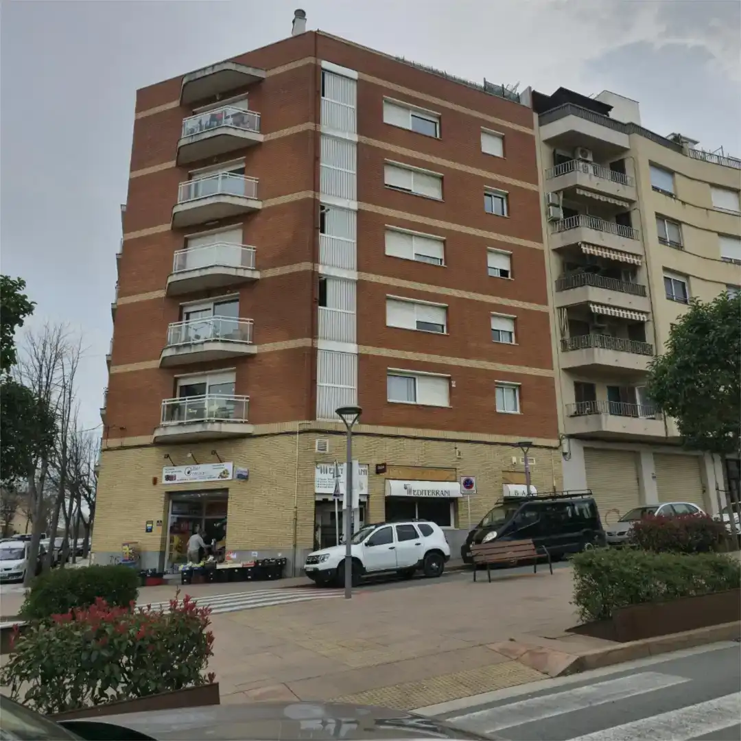 Vista exterior de Pis en venda en Constantí amb Aire condicionat i Balcó