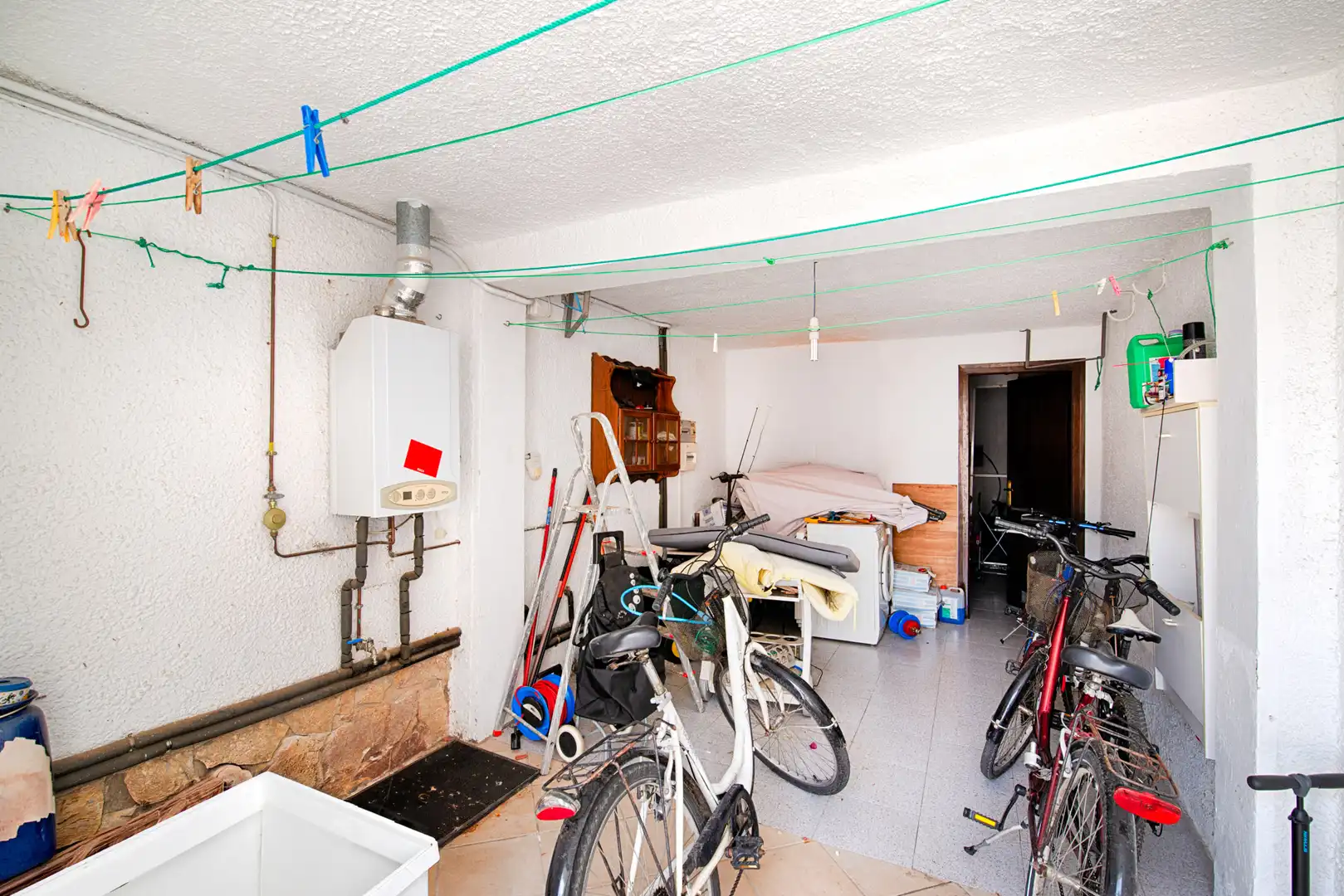 Casa con piscina en venta en Peni, imagen 28