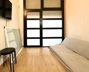 Bedroom of Planta baja for sale in  Barcelona Capital