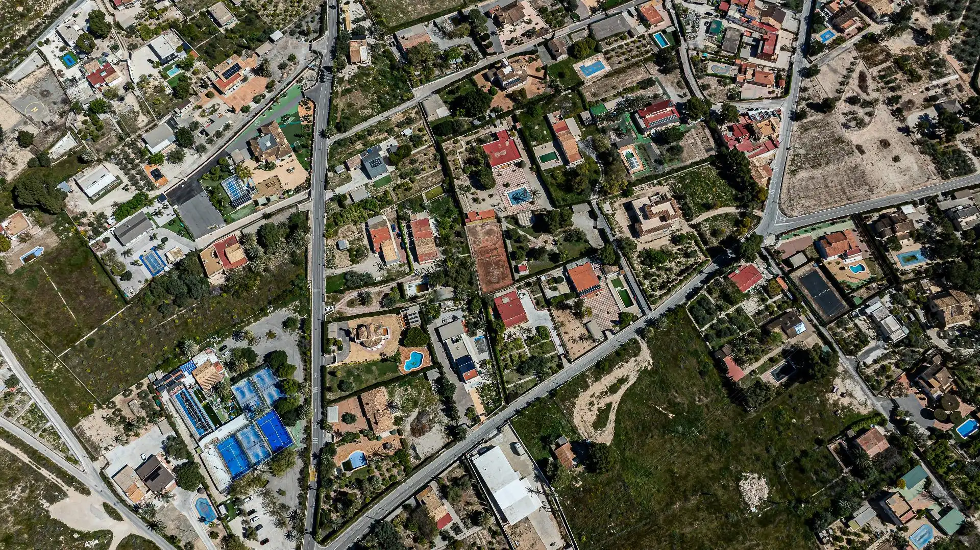 Casa o chalet en venta en Elche / Elx con Aire acondicionado, Jardín privado y Terraza