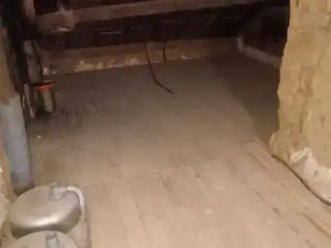 Piso en venta en Frades de la Sierra con Trastero y Amueblado