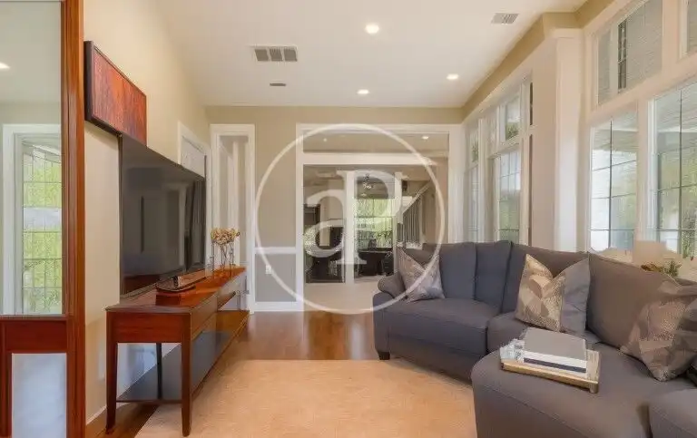 Sala de estar de Casa o chalet en venta en Elda con Aire acondicionado, Calefacción y Jardín privado