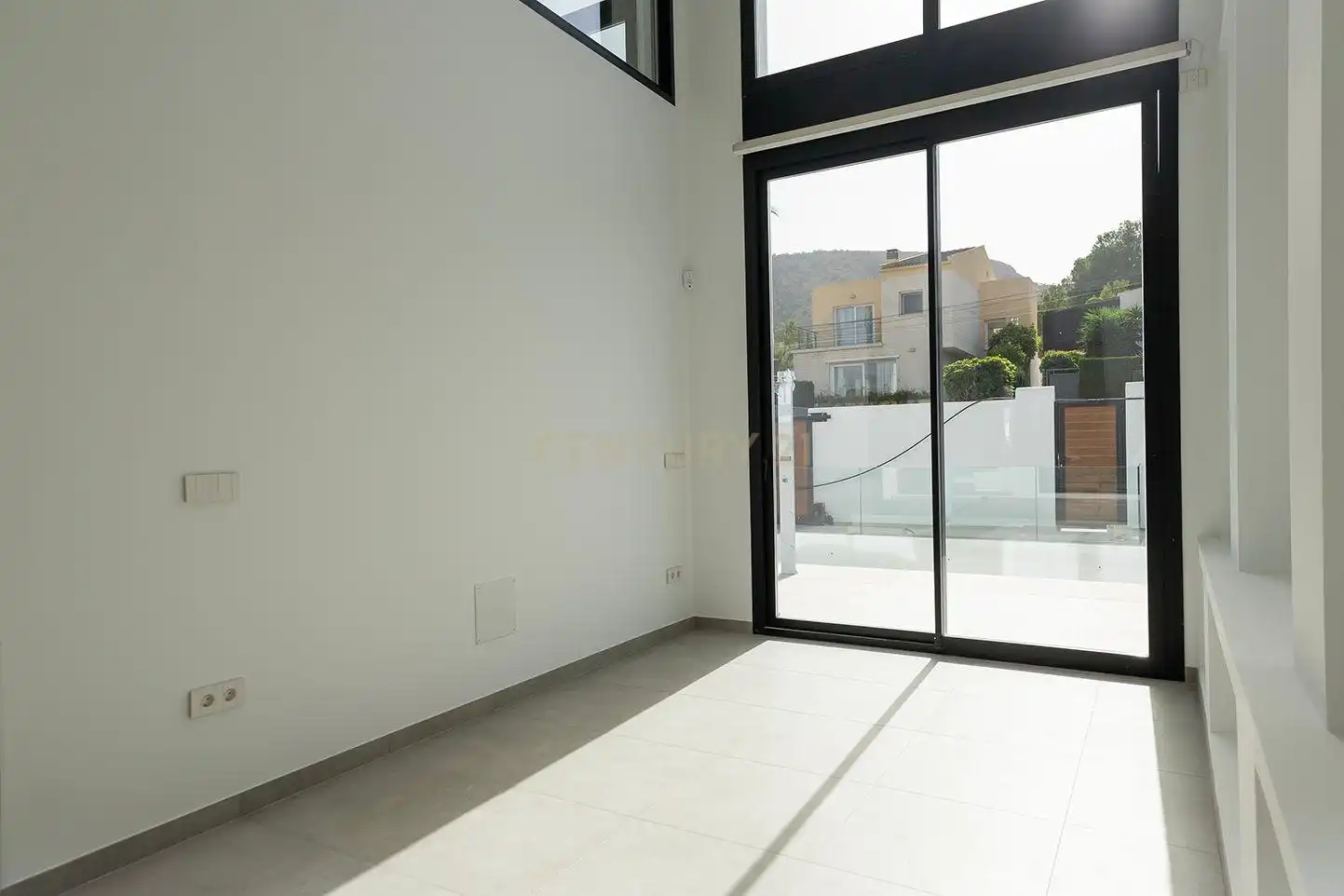 House for sale in Calle Albatros, Calle Morena y Calle Dolfi 2, imagen 19