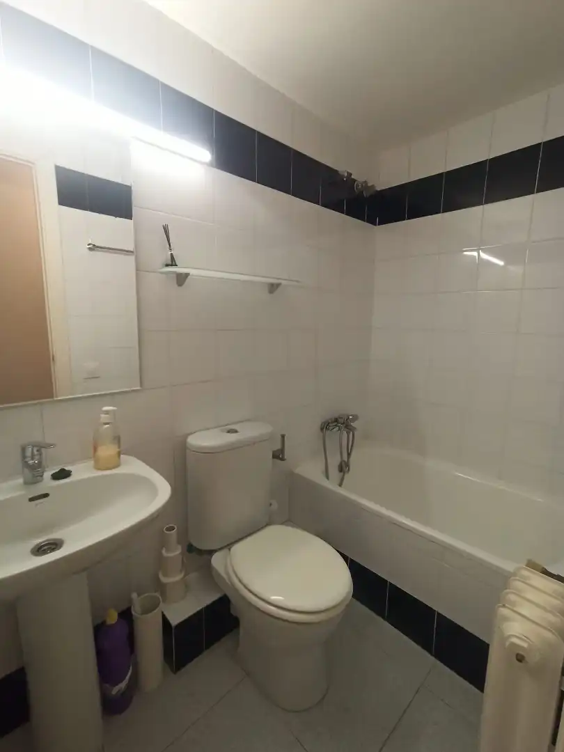 Flat for rent in Carrer d'Abella, Sant Domènec