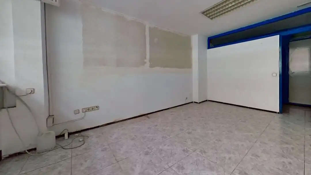 Office for rent in Madrid  with Air Conditioner and Heating