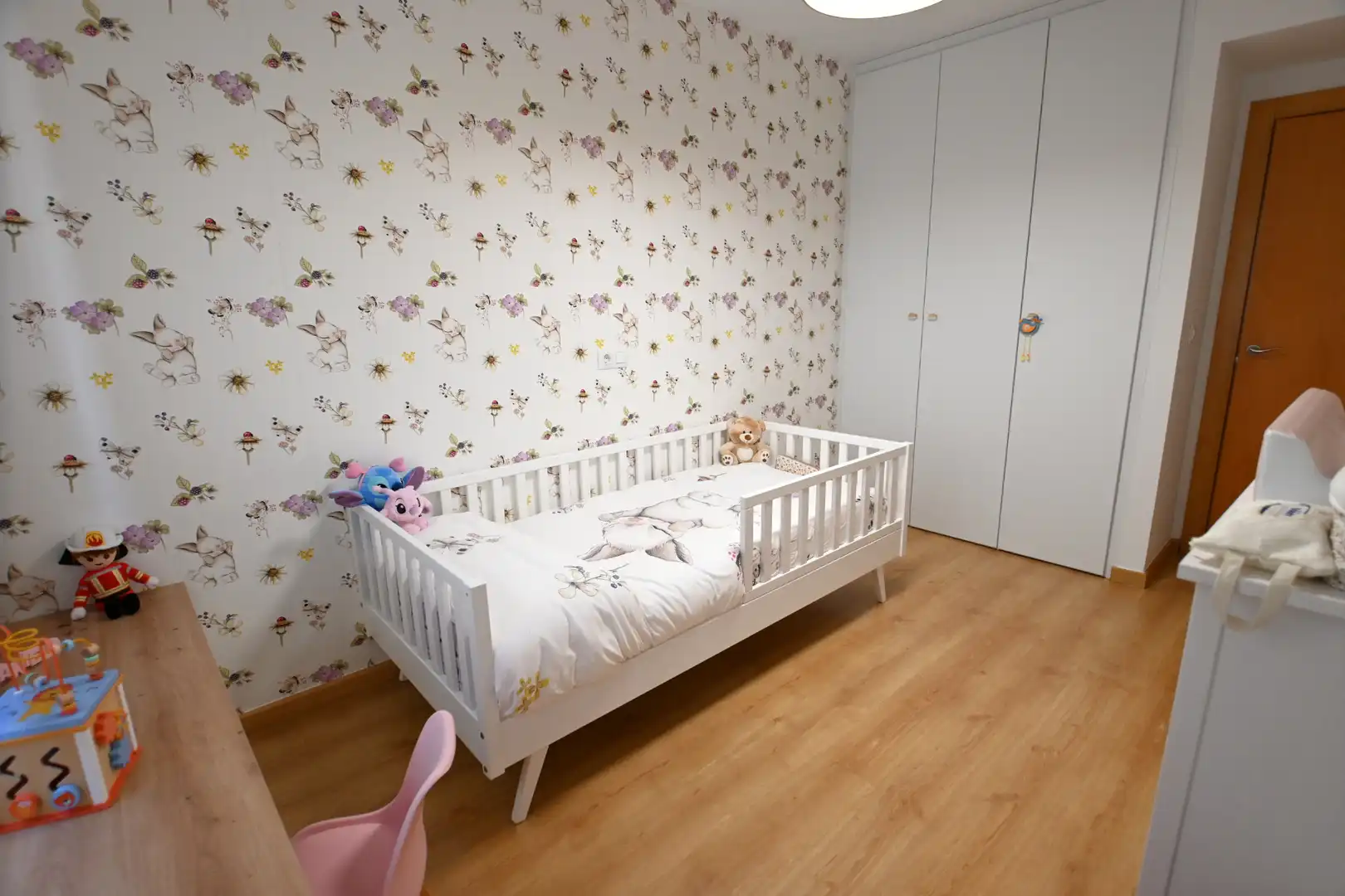 Bedroom of Flat for sale in La Zubia  with Air Conditioner, Storage room and Balcony