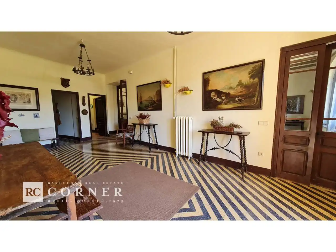 Country homes for sale in Santa Maria de Miralles