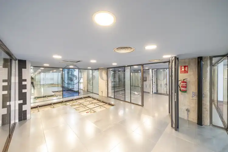 Oficina en venda en Madrid