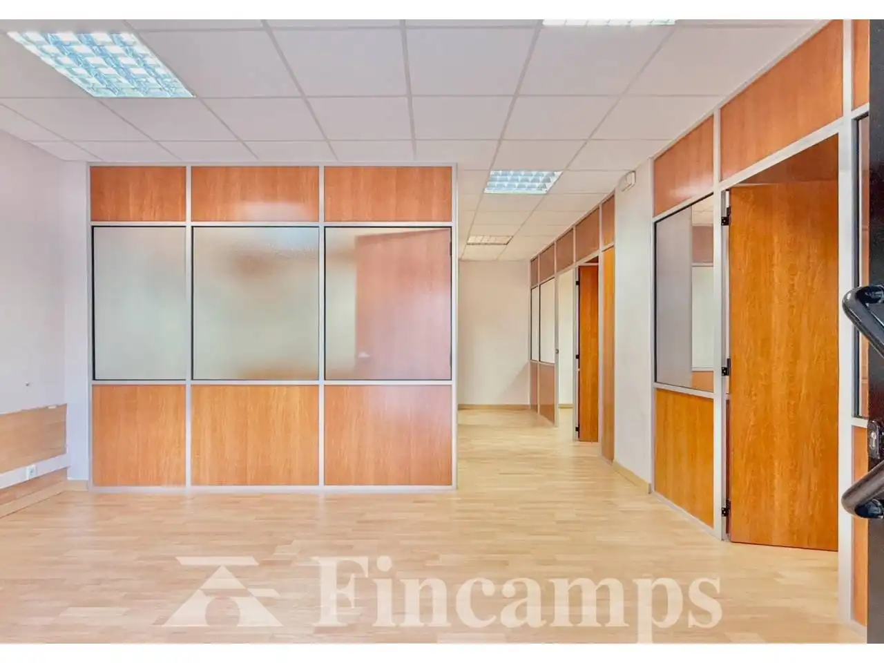 Business premises for sale in Calle Samuntada 56-58, imagen 10