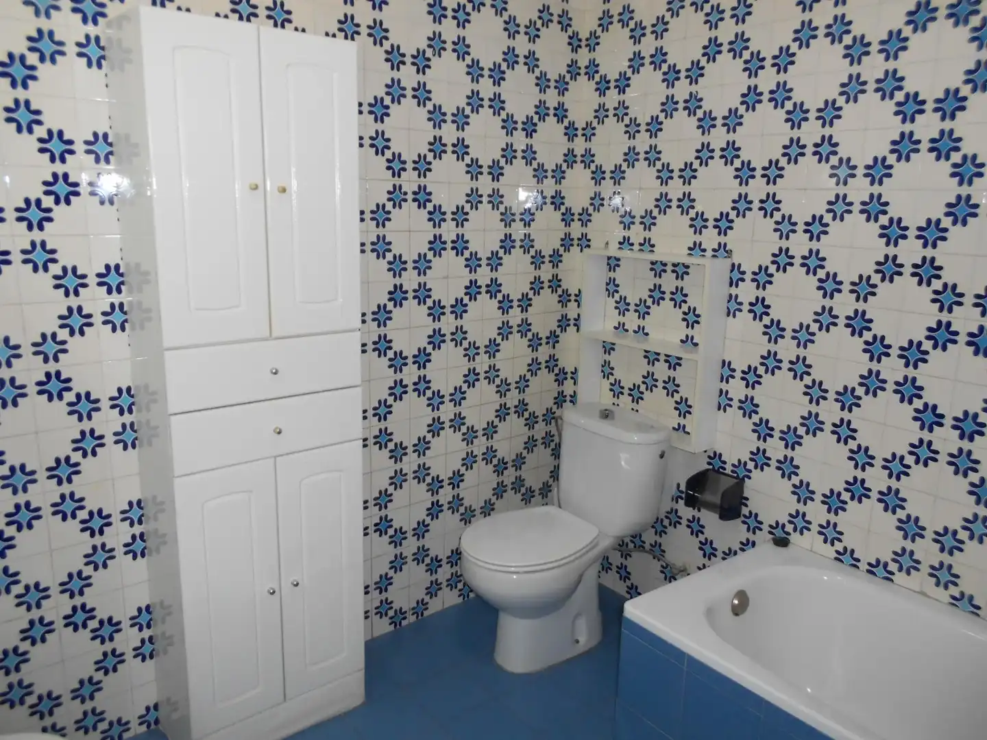 Badezimmer von Wohnung zum Verkauf in Murcia