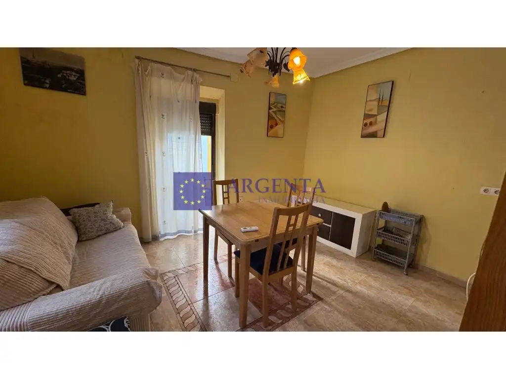 House to rent in Casco Antiguo, imagen 4