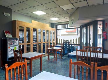 Local comercial en venda a Avenida de Razo
