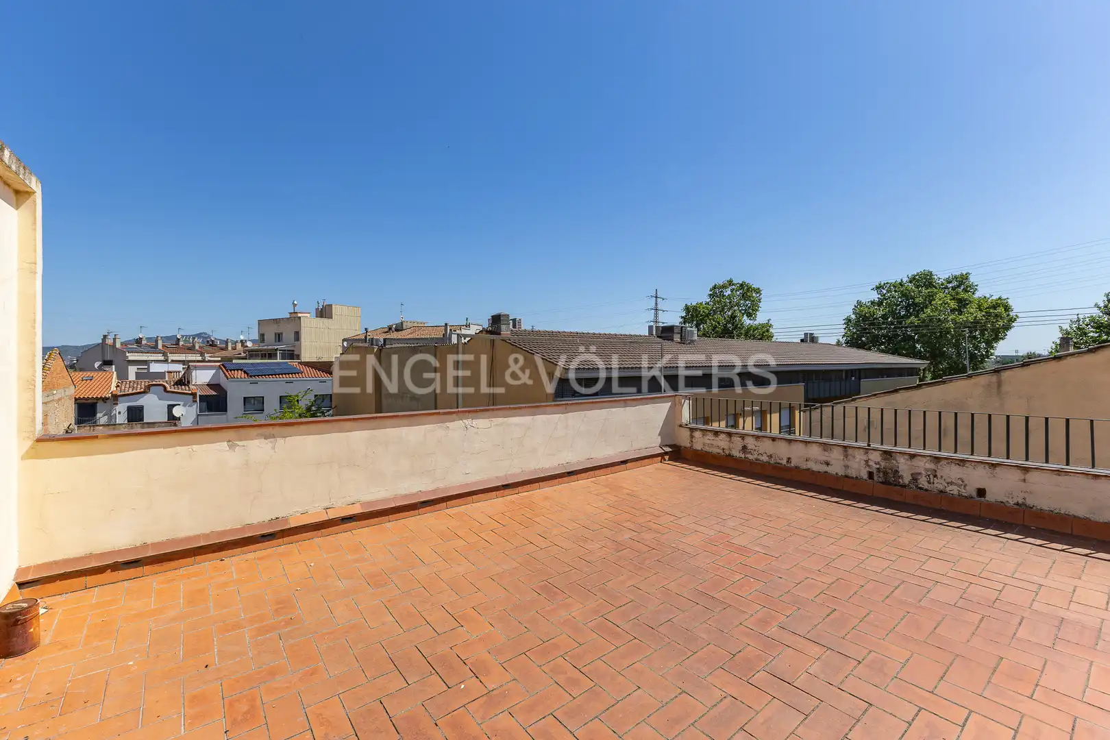 Terrace of Industrial buildings for sale in Sant Boi de Llobregat