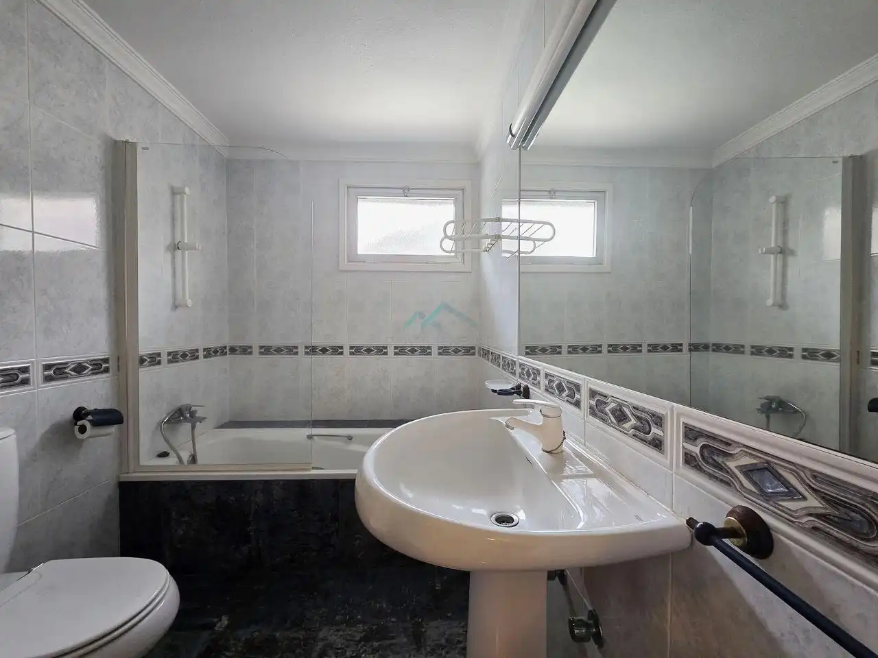 Bany de Casa o xalet en venda en Puerto de la Cruz amb Jardí privat i Terrassa