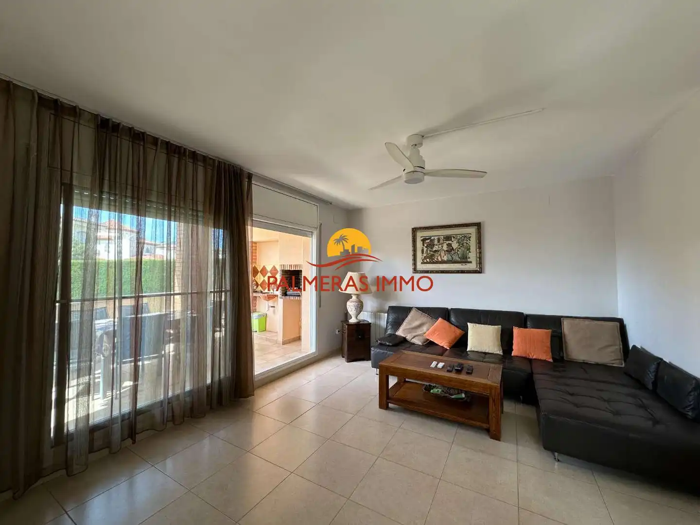 Vista exterior de Casa o chalet en venta en Mont-roig del Camp con Piscina y Amueblado