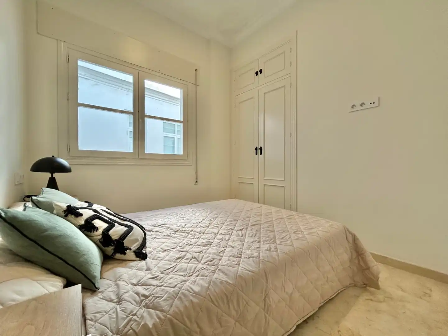 Bedroom of Apartments for sale in Málaga  with Air Conditioner, Heating and Furnished