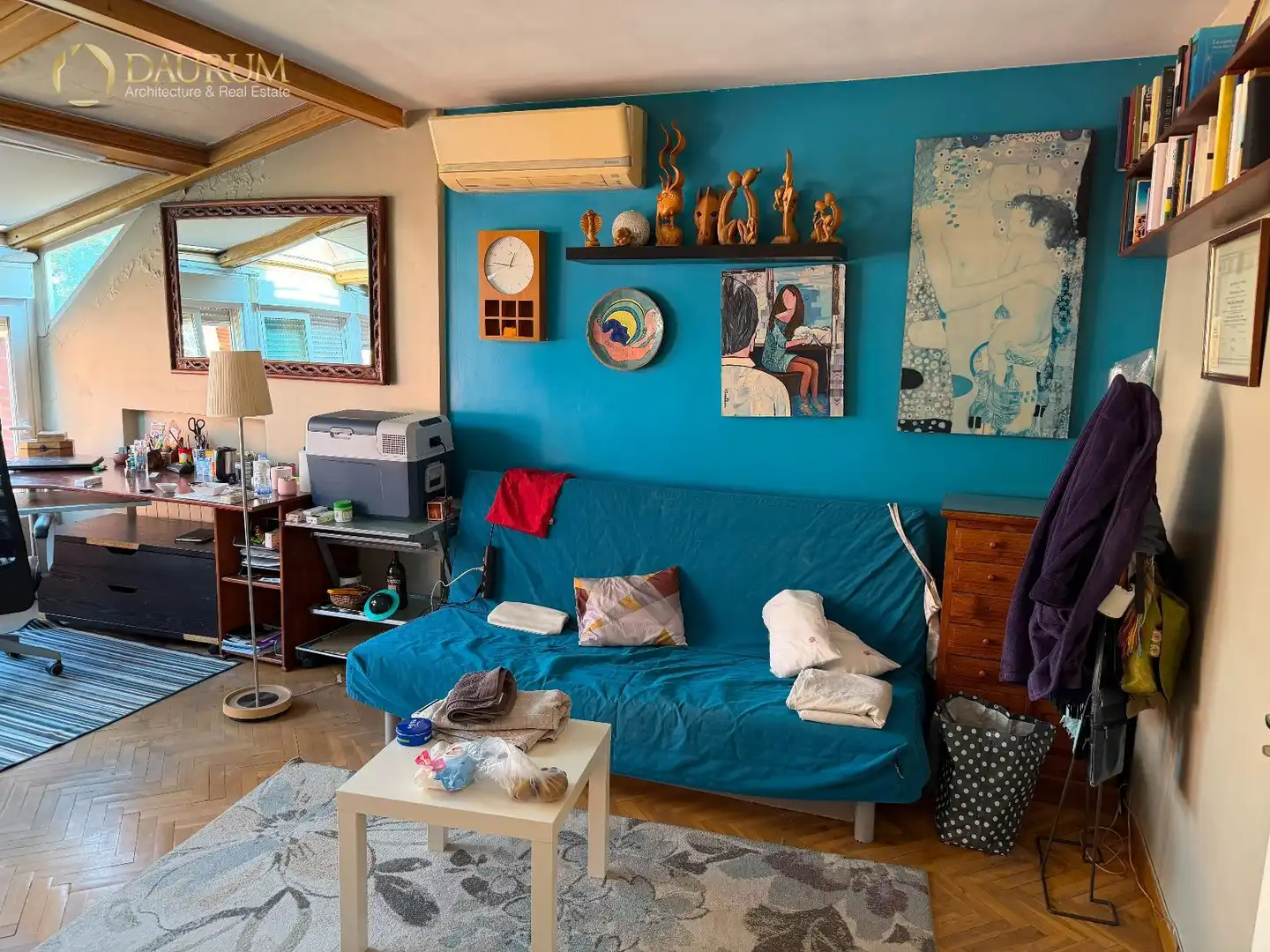Living room of Detached homes for sale in Madrid  with Air Conditioner, Heating and Private garden