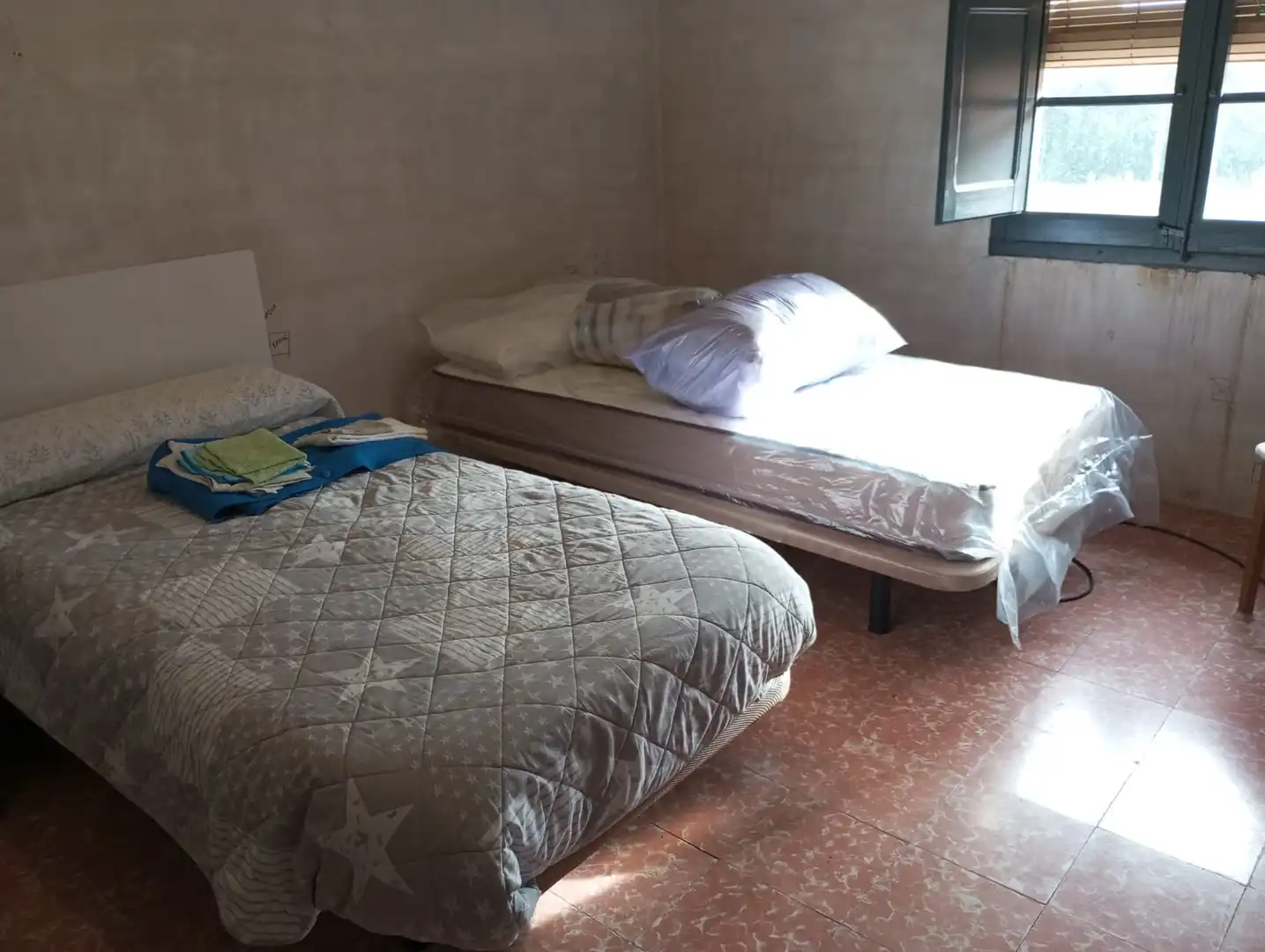 Dormitori de Casa o xalet en venda en Riumors amb Calefacció, Jardí privat i Terrassa