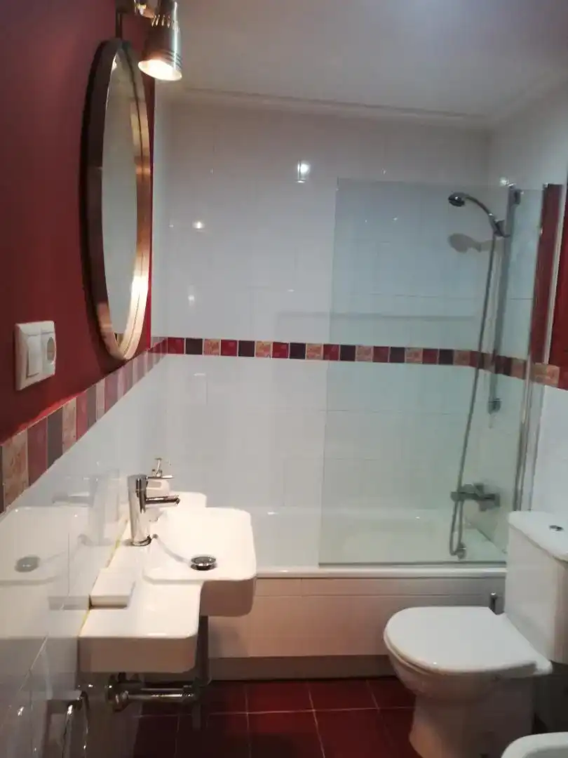 Bany de Apartament de lloguer en Ribeira