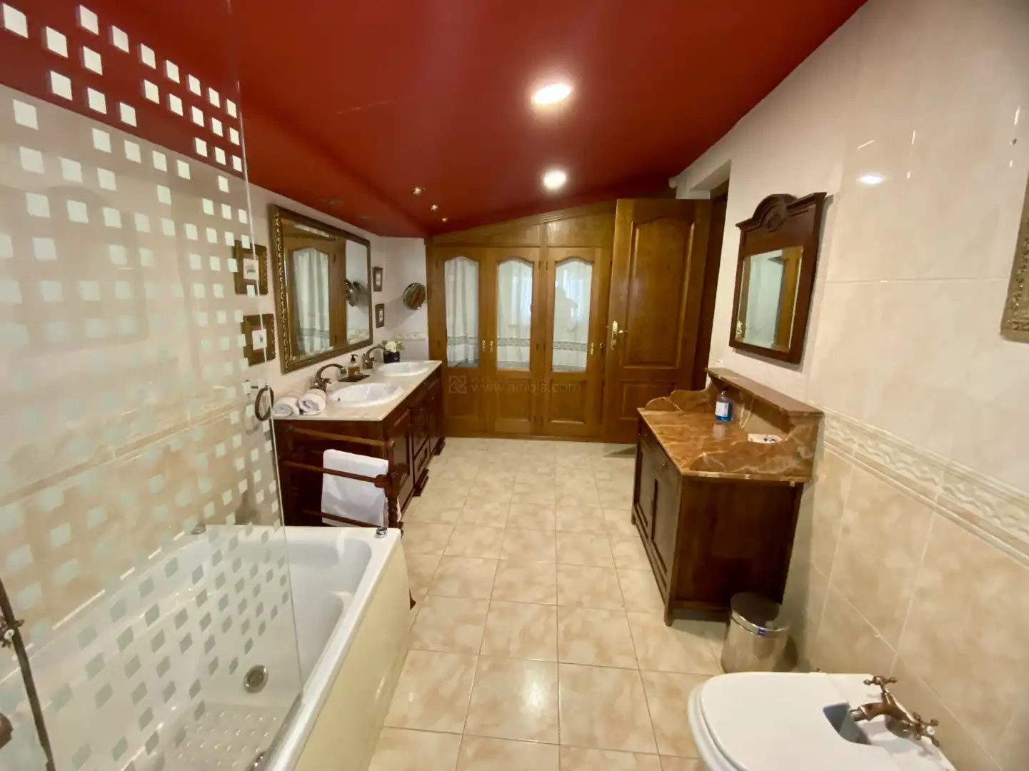 Baño de Casa o chalet en venta en Lanciego / Lantziego con Calefacción, Jardín privado y Parquet