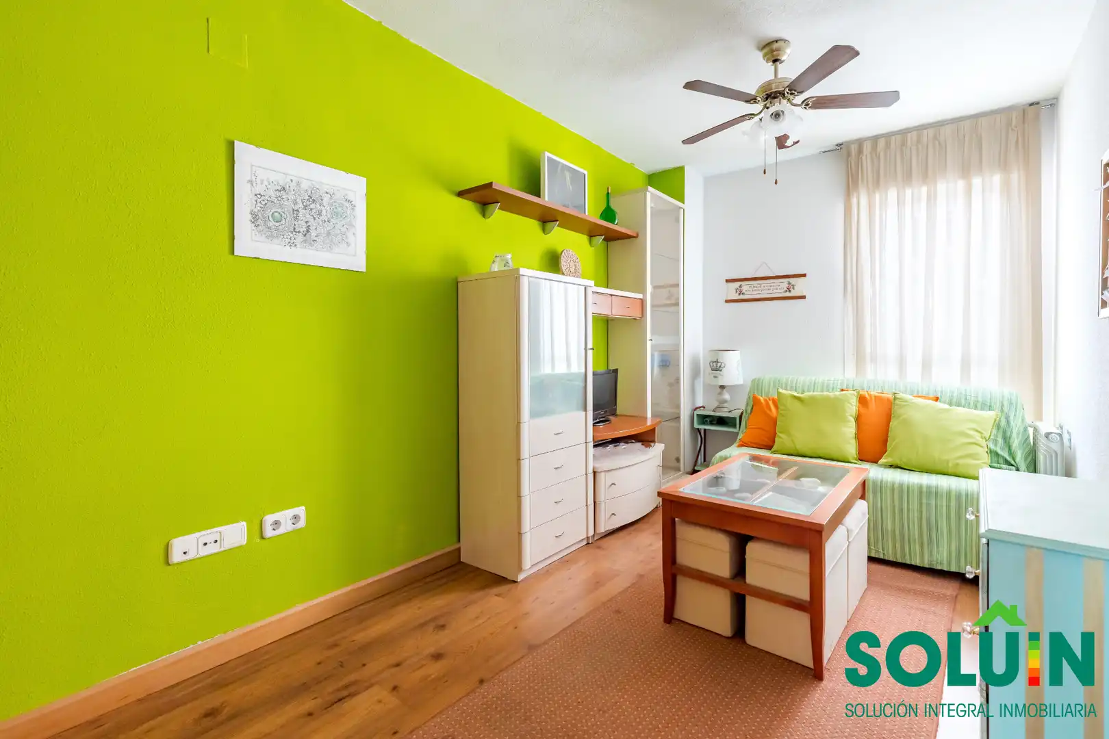 Sala de estar de Piso en venta en San Martín de la Vega con Calefacción, Parquet y Trastero