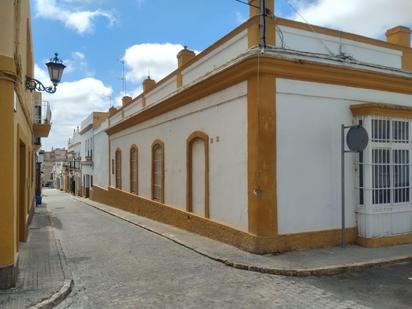 Vista exterior de Casa o xalet en venda en San Fernando amb Terrassa i Balcó