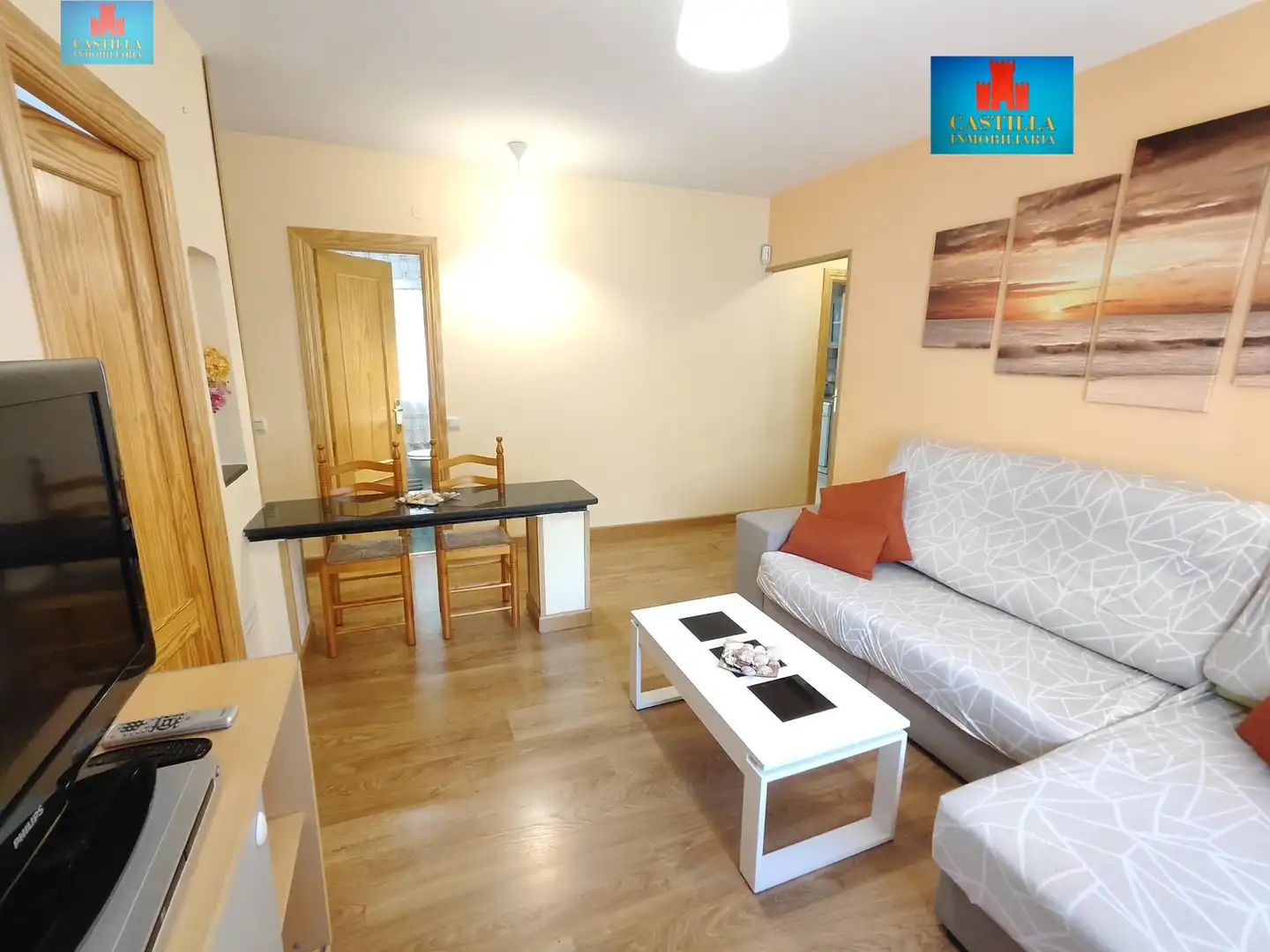 Sala de estar de Piso en venta en Ávila con Calefacción y Amueblado